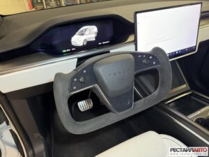 tesla model x 1
