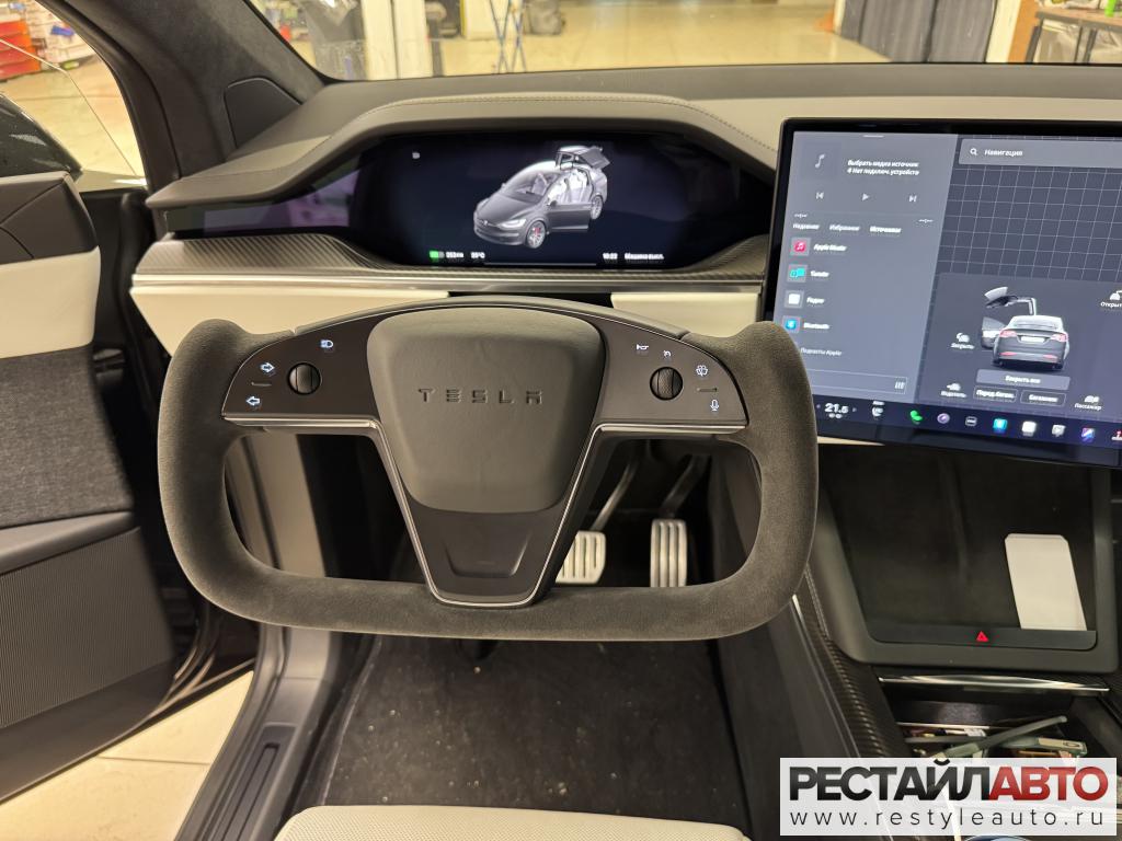 Перетяжка штурвала Tesla Model X 7 tesla model x new 6
