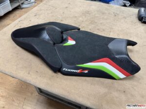 aprilia tuono v4 1